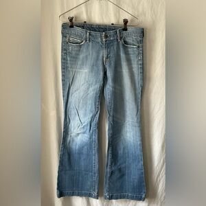 Citizens Of Humanity Blue Faye #003  full leg size 29 distressed